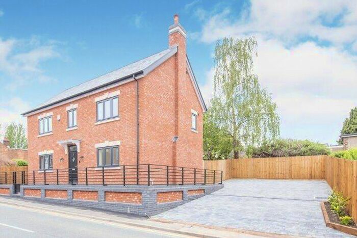 4 Bedroom Property To Rent In Britannia Street, Loughborough, LE12