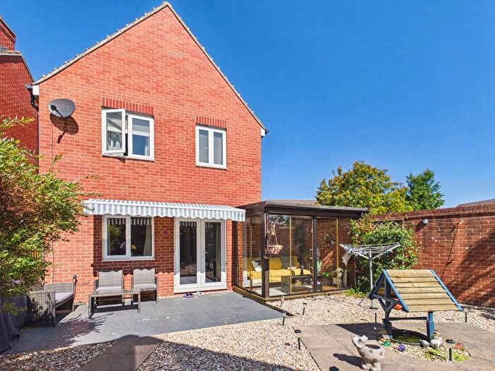 3 Bedroom Detached House For Sale In Wittering Way Kingsway, Quedgeley, Gloucester, Gloucestershire, GL2