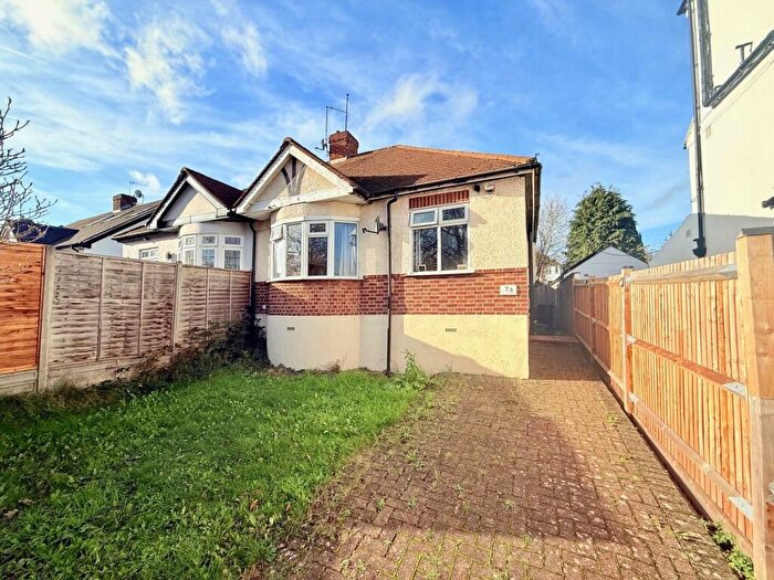 2 Bedroom Semi-Detached Bungalow To Rent In Court Road, Orpington, BR6