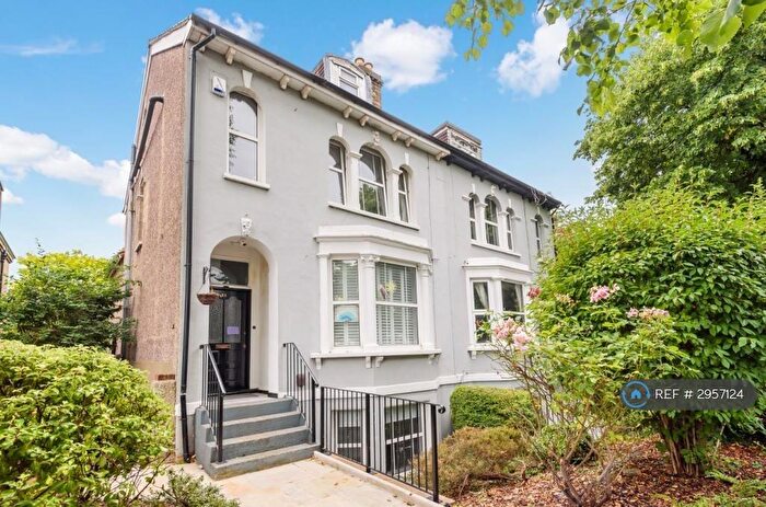 1 Bedroom Flat To Rent In Woolwich Road, Belvedere, DA17