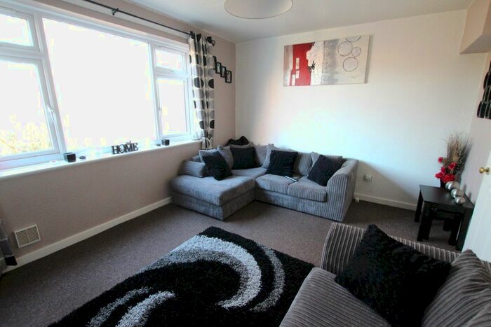2 Bedroom Maisonette To Rent In Hall Street, Warrington WA1