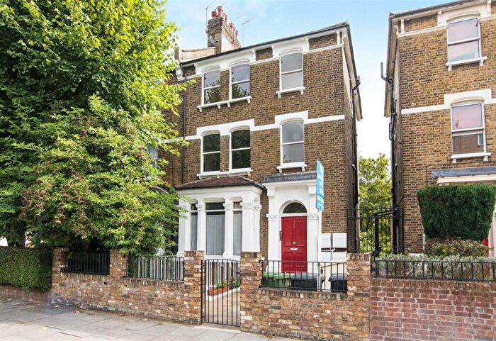 2 Bedroom Flat To Rent In Brecknock Road, Tufnell Park, N19