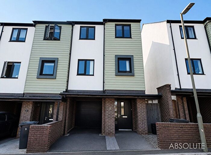 3 Bedroom Semi Detached House To Rent In Meadowsweet Lane, Paignton, TQ4