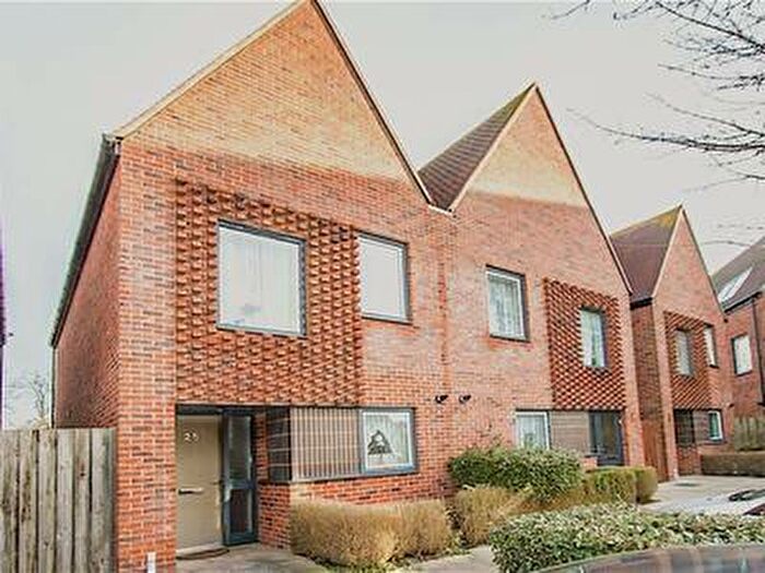 2 Bedroom Semi-Detached House For Sale In Pilots View, , Chatham, Kent, ME4