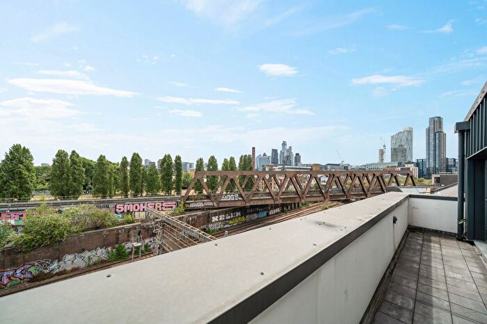 1 Bedroom Flat To Rent In Grimsby Street (), Delamere House, Shoreditch, London, E2