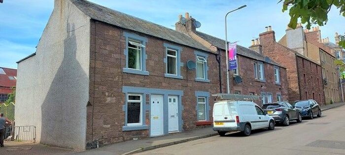 2 Bedroom Terraced House To Rent In King Street, Crieff, PH7
