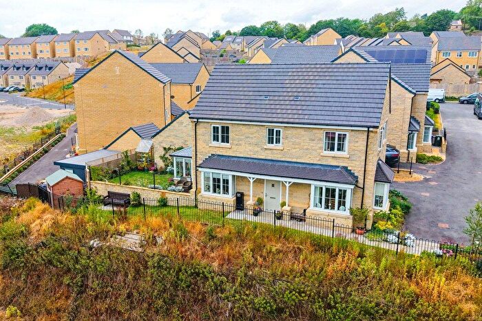 4 Bedroom Detached House For Sale In Hawbank Drive, Skipton, North Yorkshire, BD23