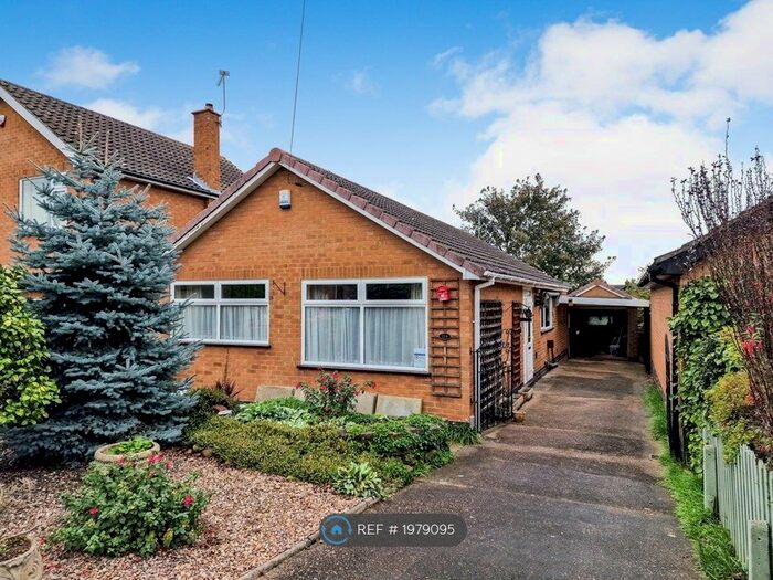 2 Bedroom Bungalow To Rent In Fernwood Drive, Radcliffe-On-Trent, Nottingham, NG12