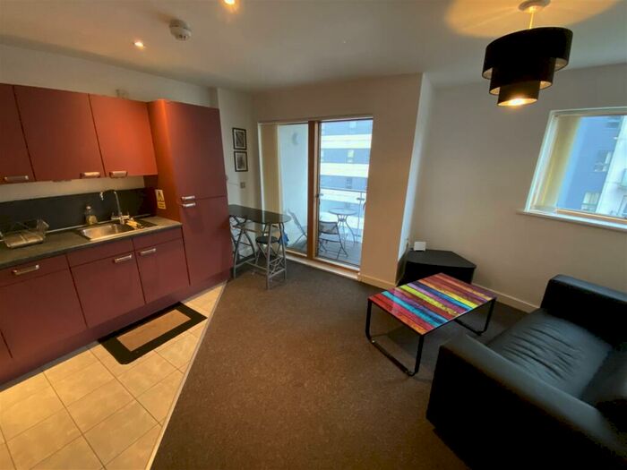 1 Bedroom Apartment To Rent In Jefferson Place, Fernie Street, Green Quarter, M4