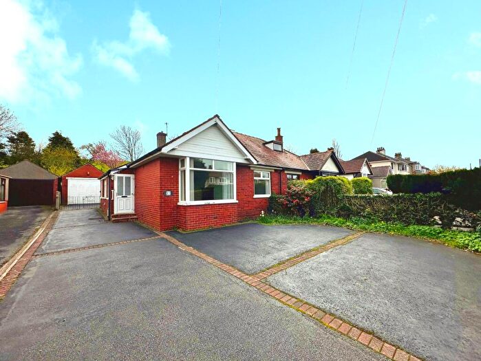 3 Bedroom Semi-Detached Bungalow For Sale In Slyne Road, Bolton-le-Sands, LA5