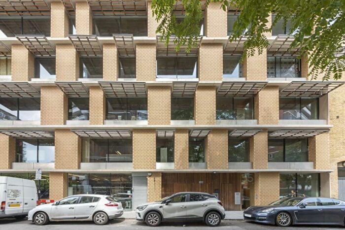 2 Bedroom Flat To Rent In Gee Street, Clerkenwell, EC1V