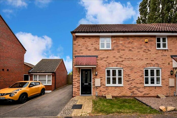 2 Bedroom Semi-Detached House To Rent In Wardens Lane, Irthlingborough, NN9