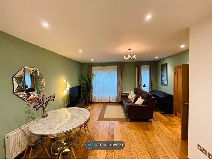 3 Bedroom Terraced House To Rent In Wendell Mews, London, W12