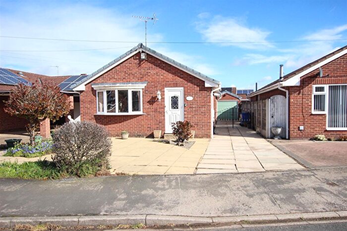 3 Bedroom Detached Bungalow For Sale In Lyndale Avenue, Doncaster, DN3