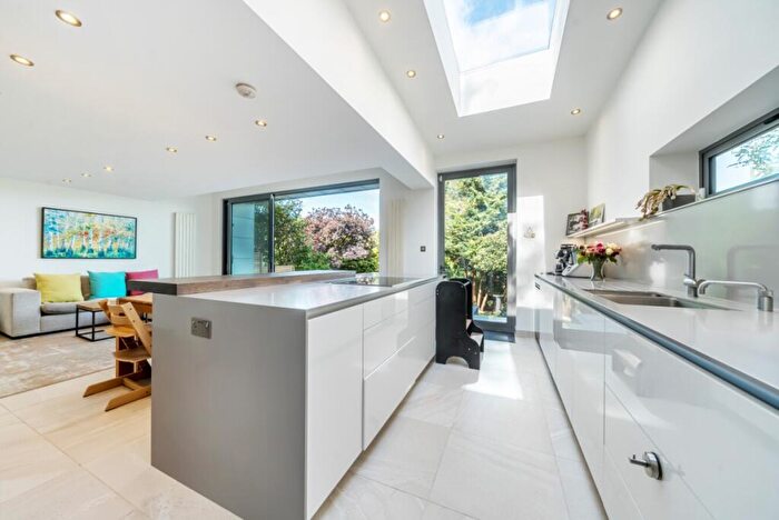 4 Bedroom House To Rent In Farquhar Road, London, SE19