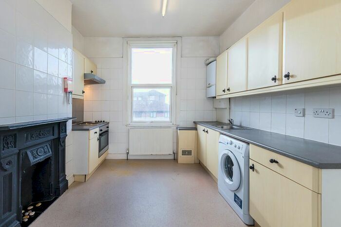 Studio To Rent In Upper Clapton Road, Hackney, E5 - Photo 3