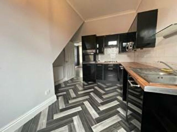 1 Bedroom Apartment To Rent In Holderness Road, Hull, HU9