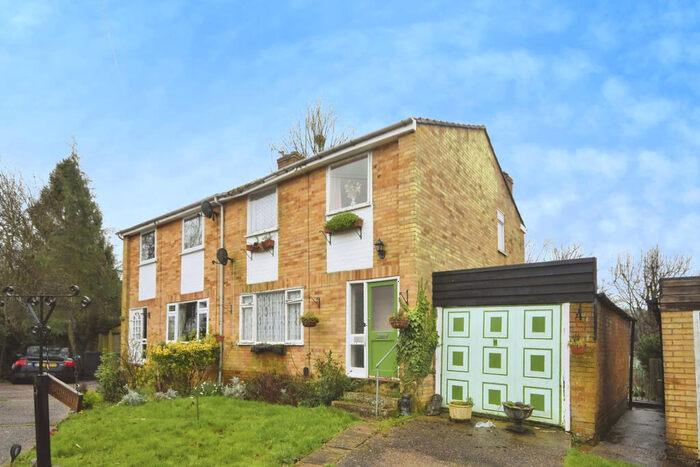 3 Bedroom Semi-Detached House For Sale In Park Vale Close, Castle Hedingham, Halstead, CO9