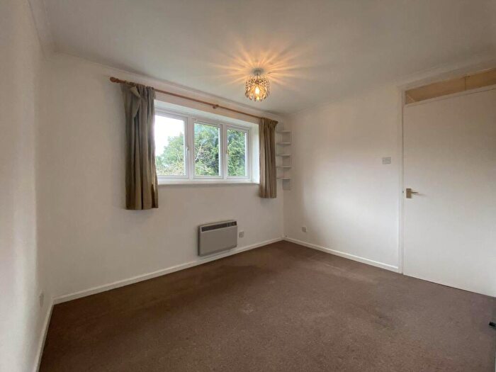 2 Bedroom Cluster House To Rent In Waterside, Edlesborough, LU6