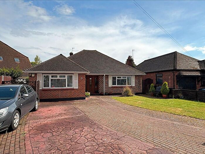 3 Bedroom Detached Bungalow For Sale In Laurel Avenue, Gravesend, DA12