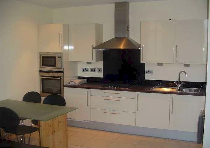 1 Bedroom Flat To Rent In Albion House, Hick Street, Little Germany, BD1