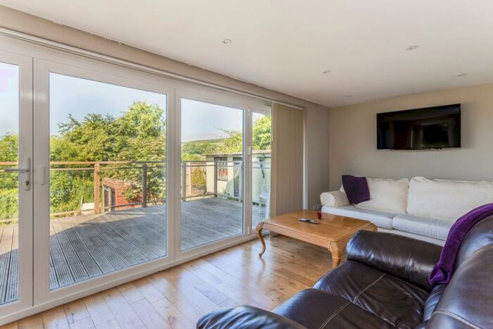 3 Bedroom Semi-Detached House To Rent In Star Green Whiteshill, GL6