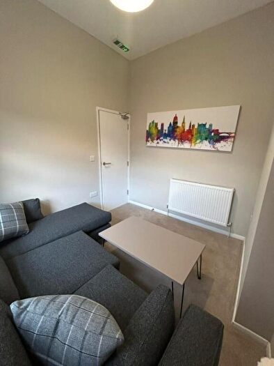 2 Bedroom Flat To Rent In Gregory Boulevard, Hyson Green, Nottingham, NG7