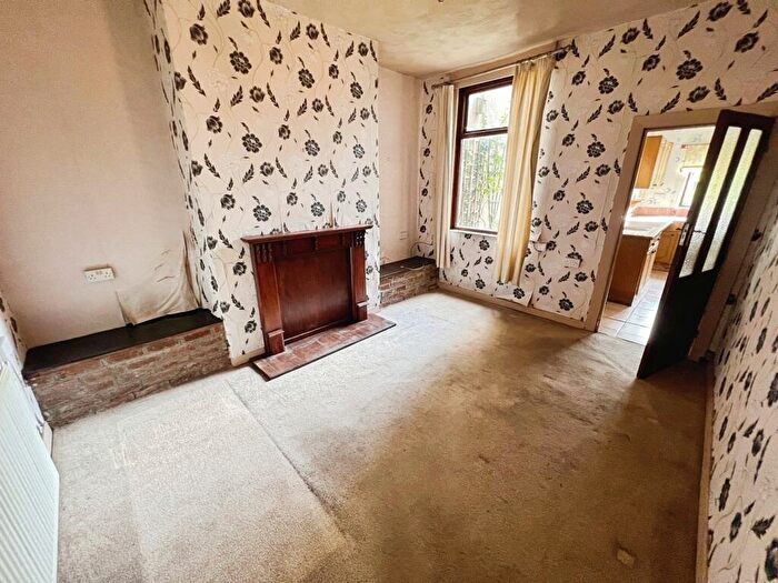 Terraced House For Sale In Bolton Road, Kearsley, Bolton, Lancashire, BL4
