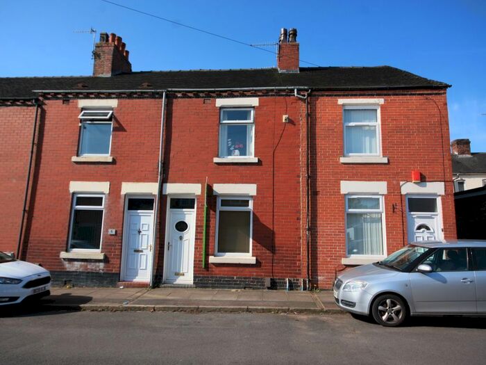 3 Bedroom Terraced House To Rent In Ancaster Street, Kidsgrove, ST6