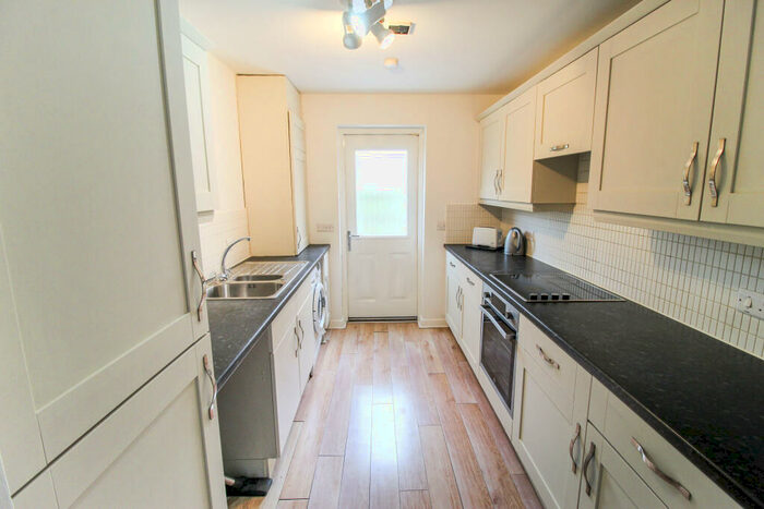 2 Bedroom Apartment To Rent In Plymouth Grove, Manchester, M13