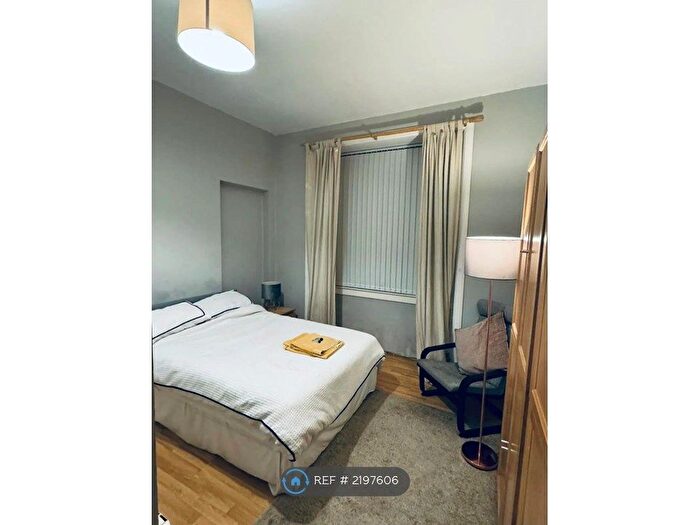 1 Bedroom Flat To Rent In Cathcart Road, Glasgow, G42