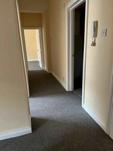 3 Bedroom Flat To Rent In High Street, Braintree, CM7