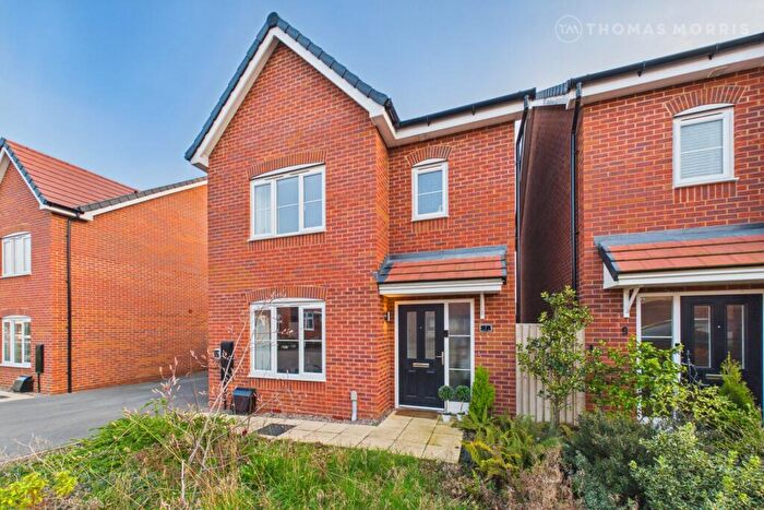 3 Bedroom Detached House For Sale In Ginns Way, Sawtry, Huntingdon, Cambridgeshire, PE28