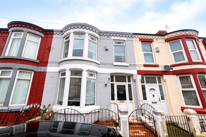 3 Bedroom Terraced House For Sale In Craigburn Road, Liverpool, Merseyside, L13