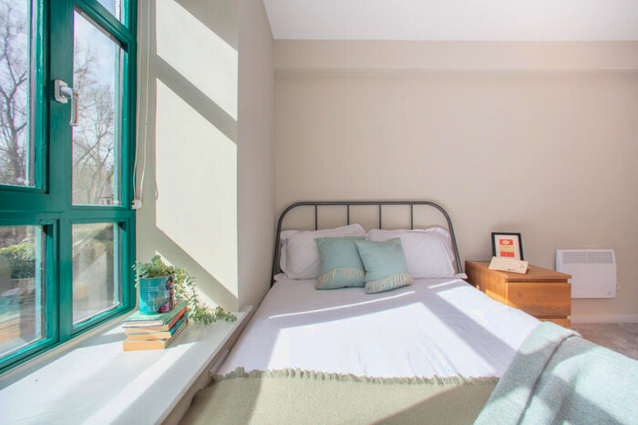 2 Bedroom Apartment To Rent In Hebble Brook Mill, Riverside Court, Halifax, Halifax, HX3