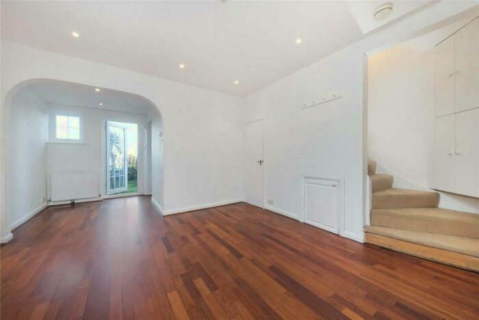 3 Bedroom Terraced House To Rent In Wordsworth Walk, Hampstead Garden Suburb, London, NW11