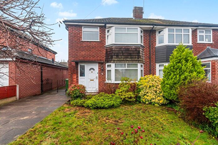 3 Bedroom Semi-detached House To Rent In Woodbank Road, Penketh, WA5