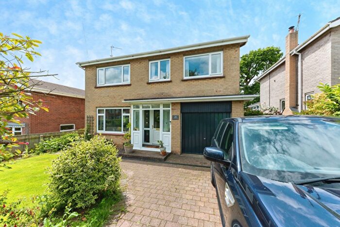 4 Bedroom Property For Sale In Staines Way, Louth, LN11