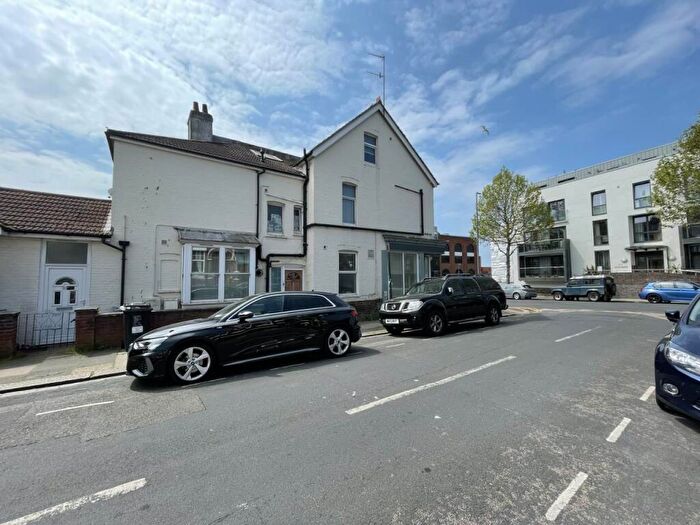 Studio To Rent In Montefiore Road, Hove, East Sussex, BN3