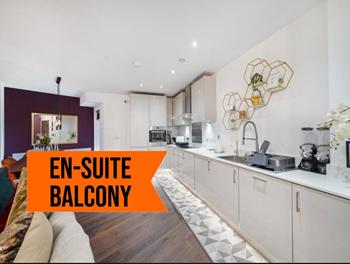 2 Bedroom Flat To Rent In Powerhouse Lane, Hayes, UB3