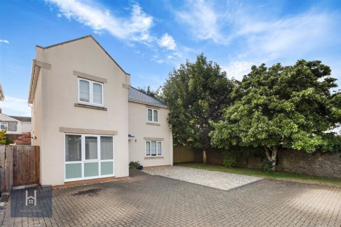 3 Bedroom Detached House For Sale In Orchard Close, Winterbourne, Bristol, BS36
