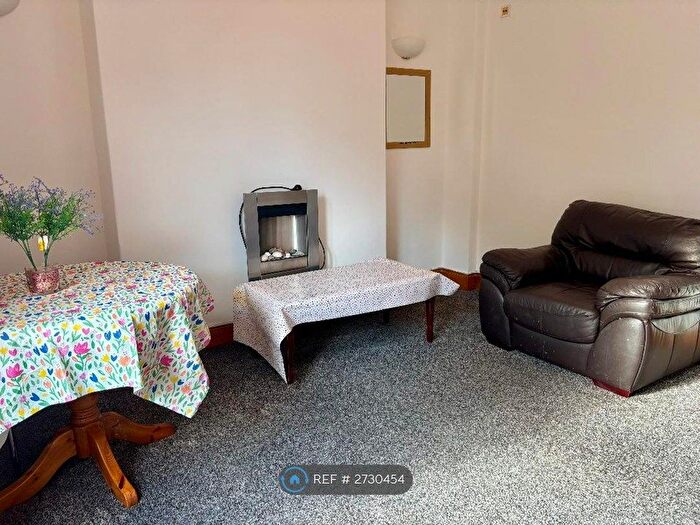 2 Bedroom Flat To Rent In Great Northern Road, Aberdeen, AB24