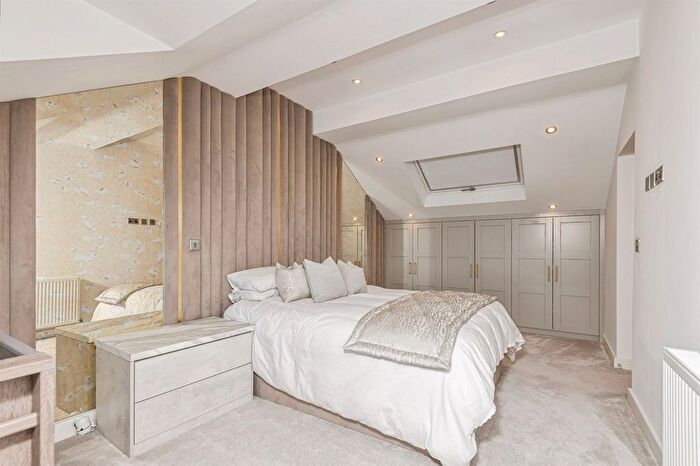 4 Bedroom Detached House For Sale In Matthew Lane, Meltham, Holmfirth, HD9