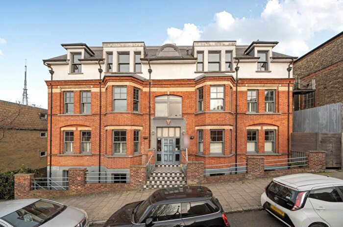 1 Bedroom Flat For Sale In Jasper Road, London, SE19