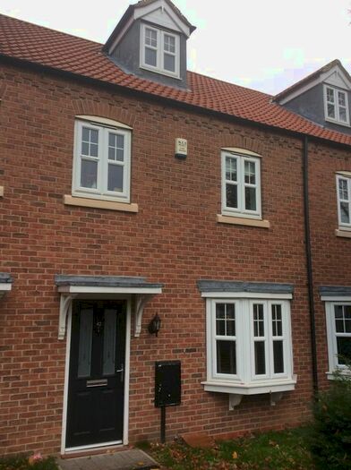 3 Bedroom Terraced House To Rent In Eastoft Road, Crowle, DN17