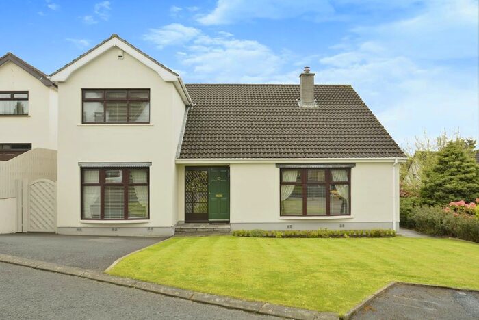 4 Bedroom Detached House For Sale In Gloucester Park, Carnreagh, Hillsborough, County Down, BT26