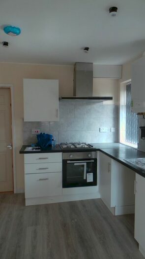 1 Bedroom Flat To Rent In Beaufort Street, Redditch, B98