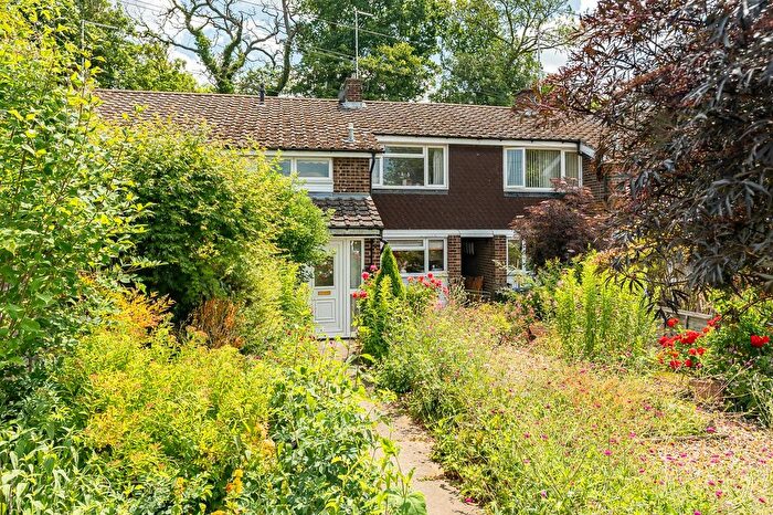 3 Bedroom Property For Sale In Youngsbury Lane, Wadesmill, Ware, SG12