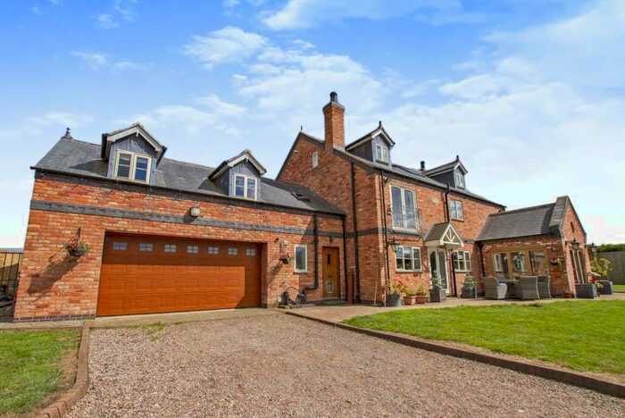 7 Bedroom Detached House For Sale In Uppingham Road, Billesdon, Leicester, LE7