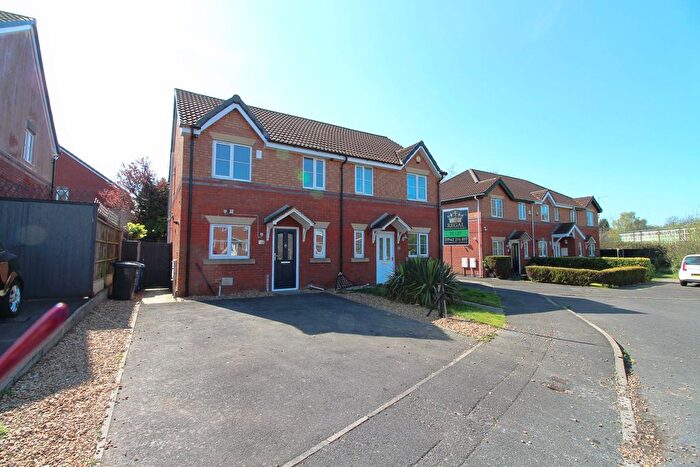 3 Bedroom Semi-Detached House To Rent In Sherwood Drive, Wigan, WN5
